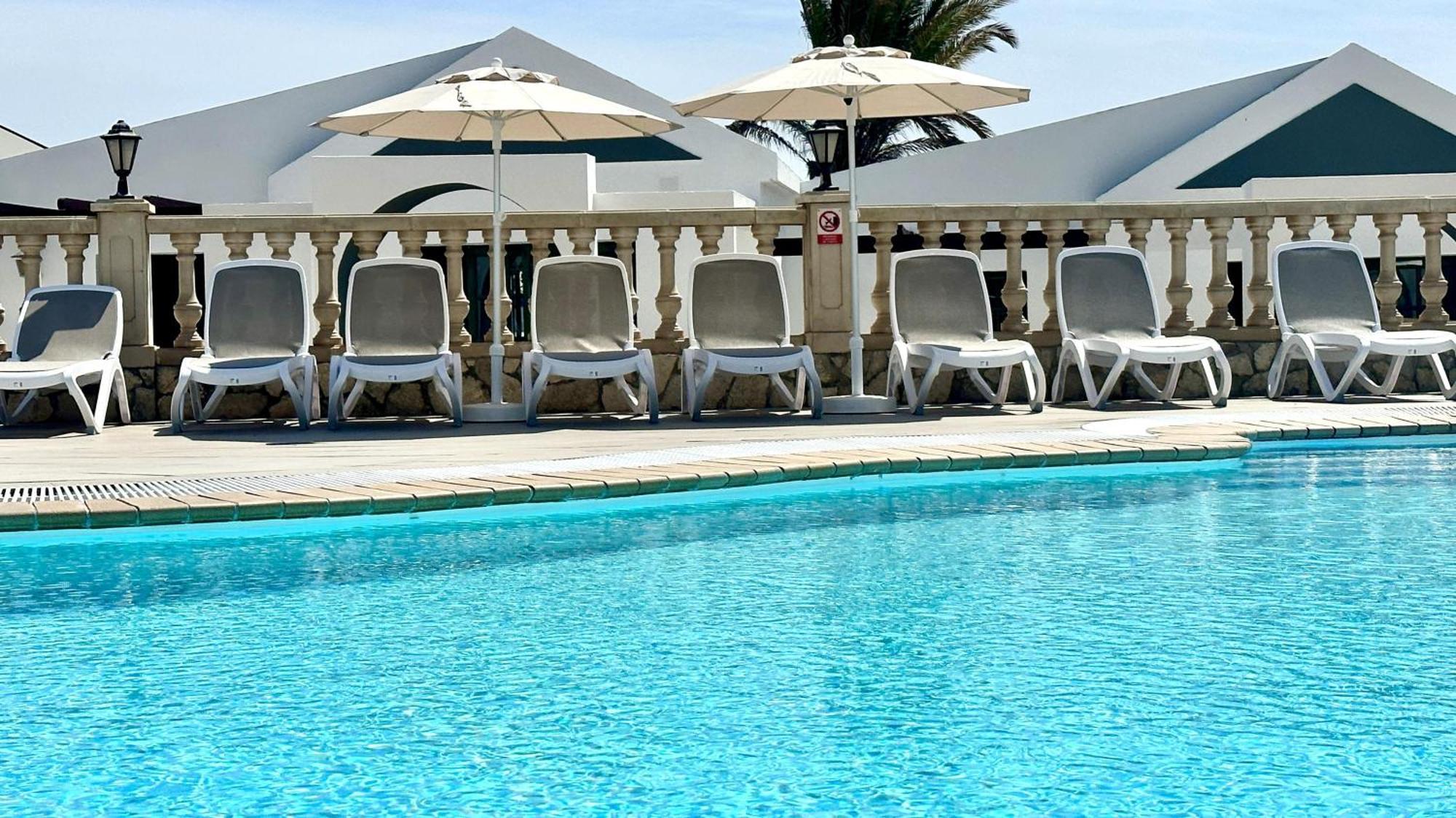 Aparthotel Caleta Dorada